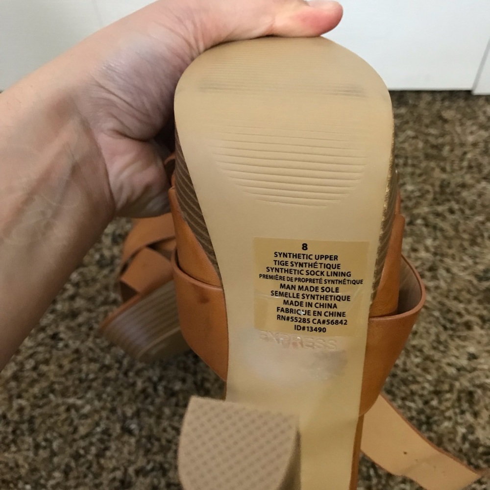 Express heels - Picture 3 of 3
